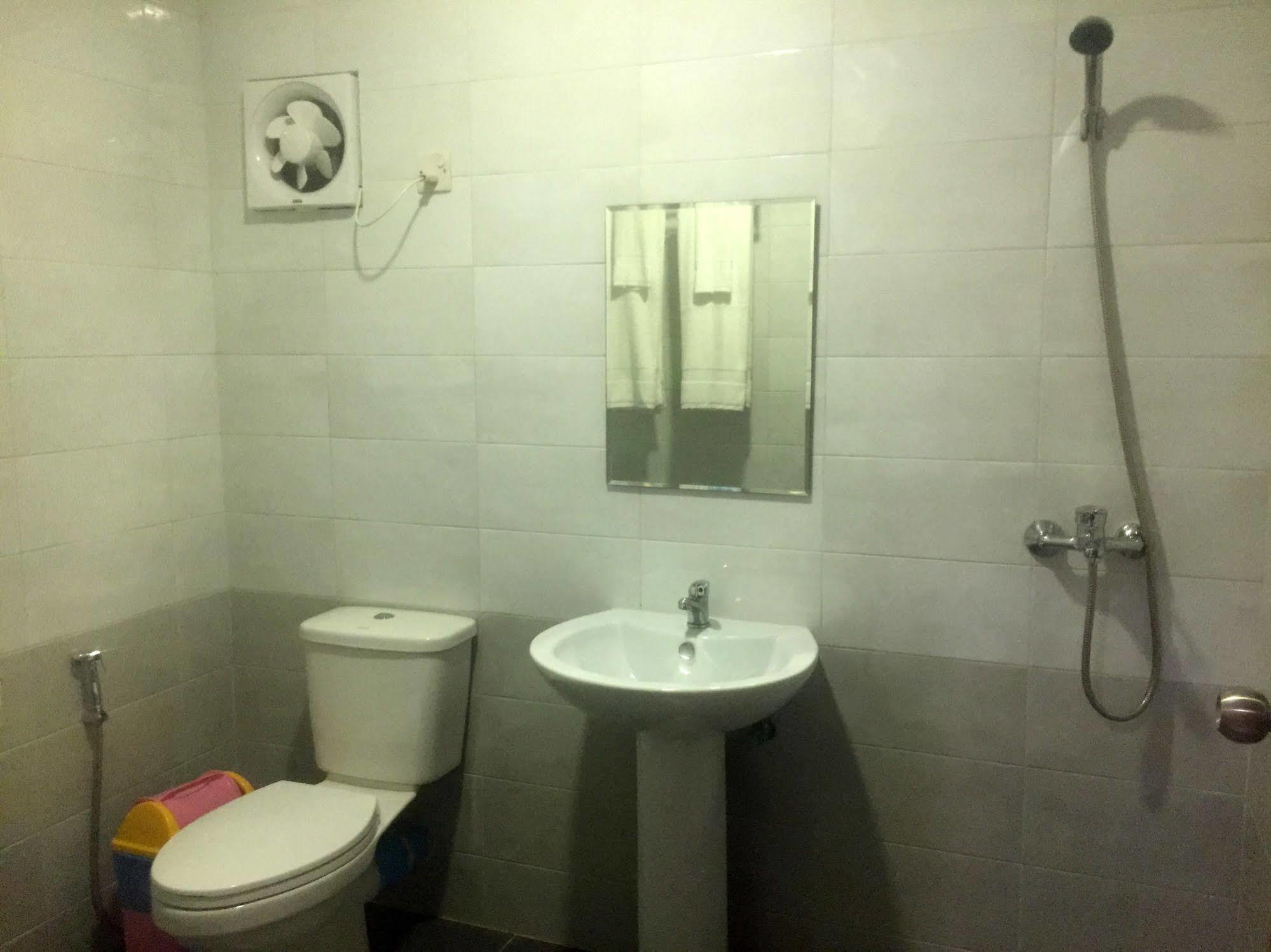 Ruby Garden Hotel Rangoon Eksteriør billede
